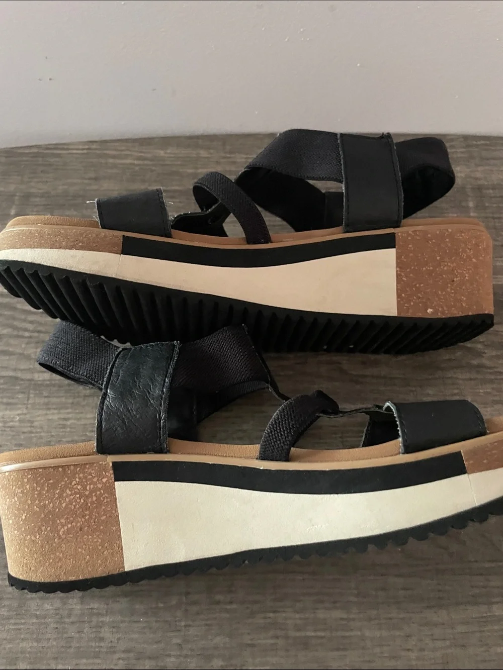 Yellow Box Black Strappy Sandals| Size 8w - Picture 3 of 5